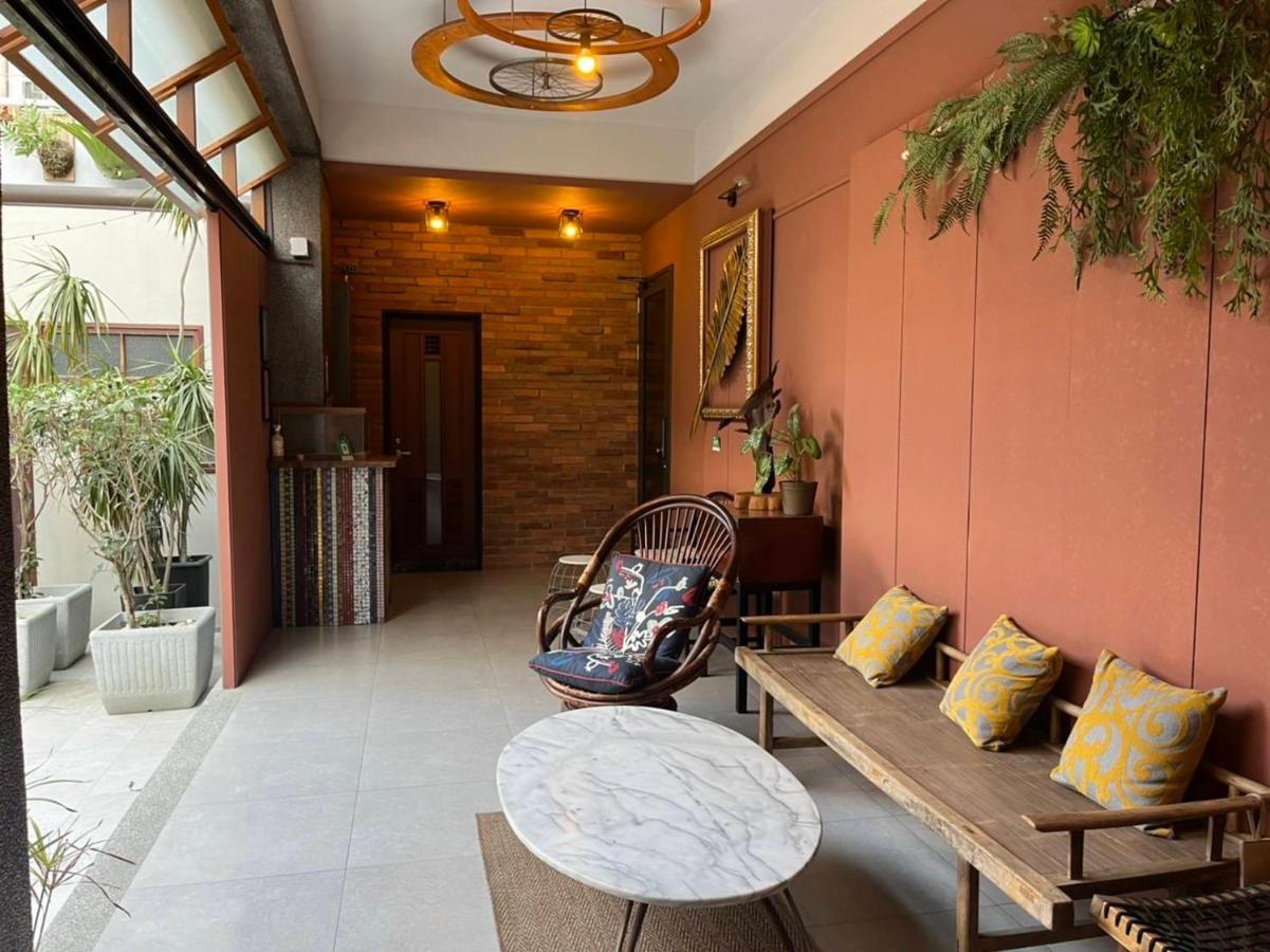 Hotel Fu'S House 52 Tainan Exterior foto